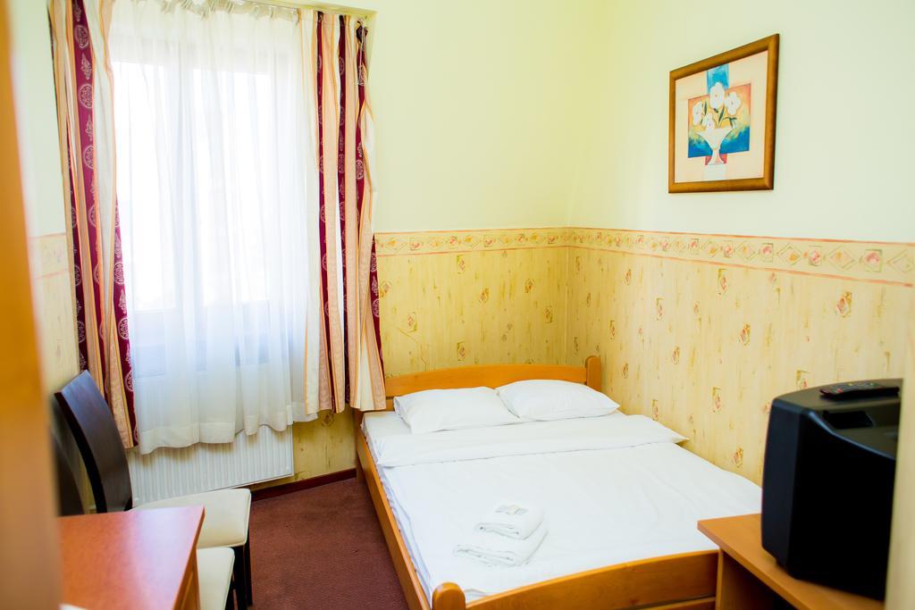 Zajazd Polonez Rzeszów Cameră foto