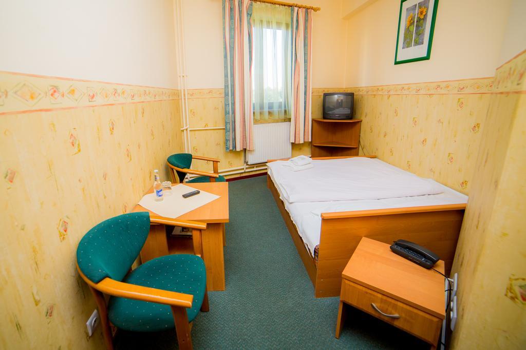 Zajazd Polonez Rzeszów Cameră foto